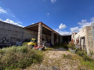 Fabrikhalle in Font d´en Carròs (la)