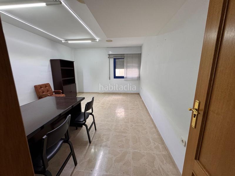 Foto 1d4e233e-4aaf-43f5-bc9b-65edf03a5cf7. Ufficio in Oliva pueblo Oliva