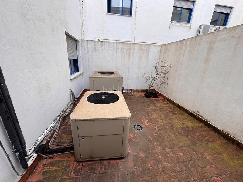 Foto 34efa051-29b1-427f-9ff6-b83b62711223. Ufficio in Oliva pueblo Oliva