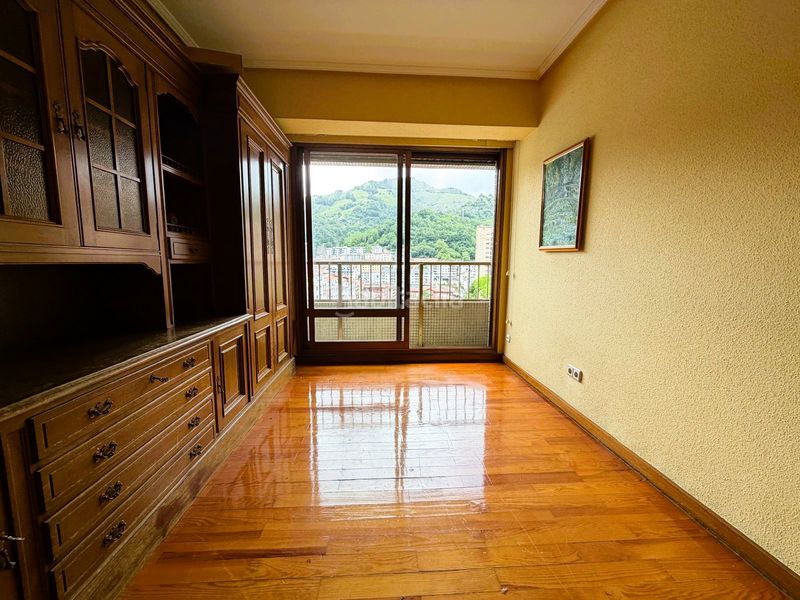 Foto 3c525de6-9b94-4a4b-8065-cb09b8e9606f. Appartement avec chauffage dans Eibar