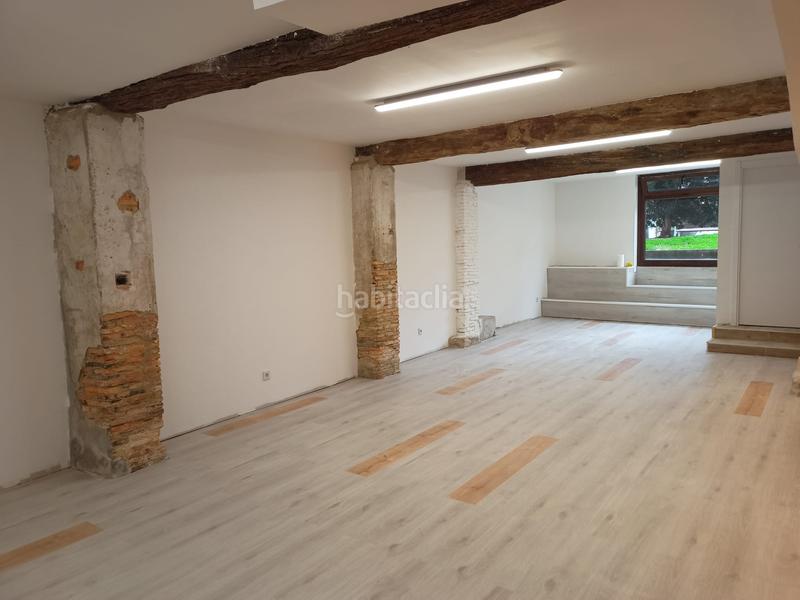 Foto d7f4fe78-254b-46ca-9e76-24fe418203fc. Lloguer local comercial a Durango