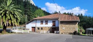 Maison en Maaria. Caserio a la venta en maaria
