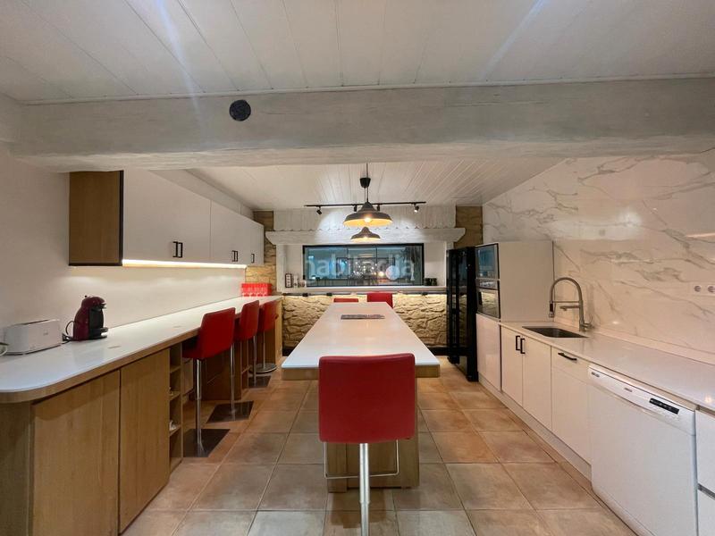 Foto b77c9302-9e19-4e9c-954b-22e6a5579151. Casa vivienda de 11 dormitorios en Elorrio