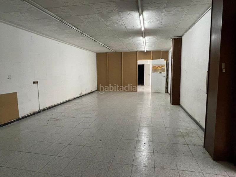 Foto 44baceb6-ebc4-4da1-91f0-76efd731bcd2. Locale commerciale in San Pere Terrassa