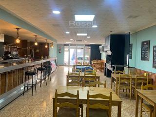 Trapasso Locale commerciale in Sant Pere Nord. Local com. en traspaso en san pere nord.