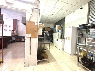 Traspaso Local Comercial en Can Roca. Local com. en traspaso en can roca.