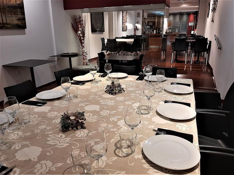 Foto 8dec8f3c-e9d0-4cb4-ae47-d8b88fa8aea1. Pas-de-porte local commercial dans Barri del Centre Terrassa