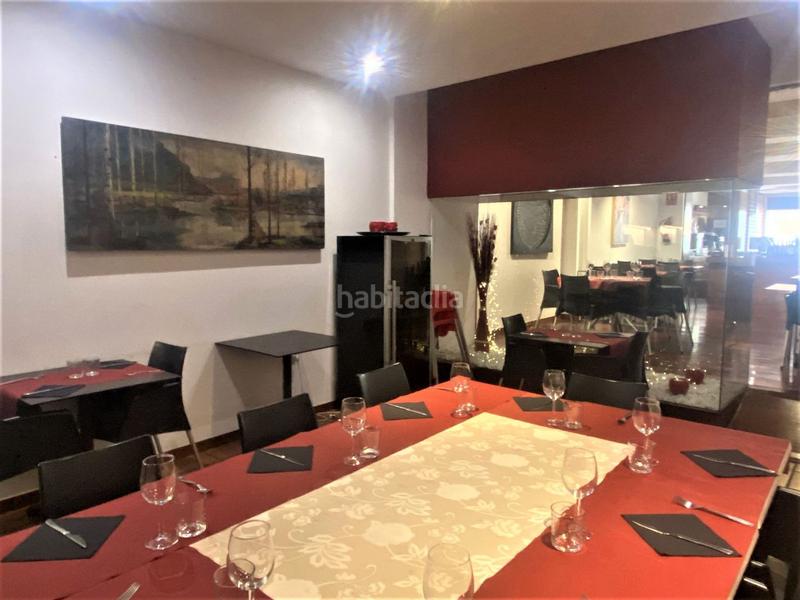 Foto f2314c0d-aea1-4c56-8949-f26425cc0247. Pas-de-porte local commercial dans Barri del Centre Terrassa