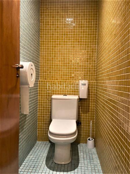 Foto 990fef5f-b8b2-4a4b-a18a-31330422f9f8. Traspaso local comercial local com. en traspaso en centre. en Terrassa