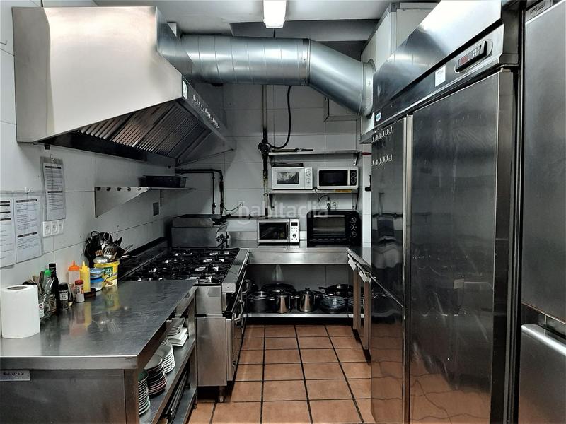 Foto fc45eab7-251f-4b50-9f7a-154eb678544d. Trapasso locale commerciale in Barri del Centre Terrassa