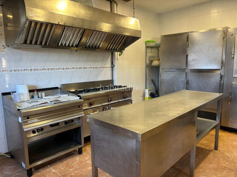 Foto db0cd3ee-3b51-4dc7-9421-7cadff3aa315. Alquiler local comercial local com. en alquiler en Can Gonteres. en Terrassa