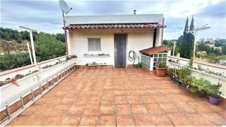Casa adossada  Carretera rellinars. Casa adosada en venta en poble nou. zona esportiva, 2 dormitorio
