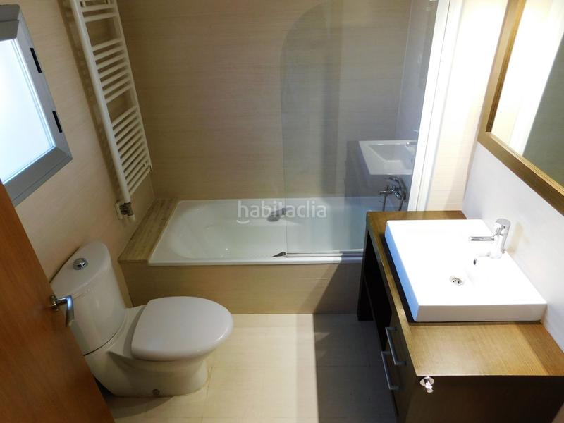Foto fb532bde-85f4-4d68-91e9-965970395a3b. Duplex in Ca n'Aurell Terrassa
