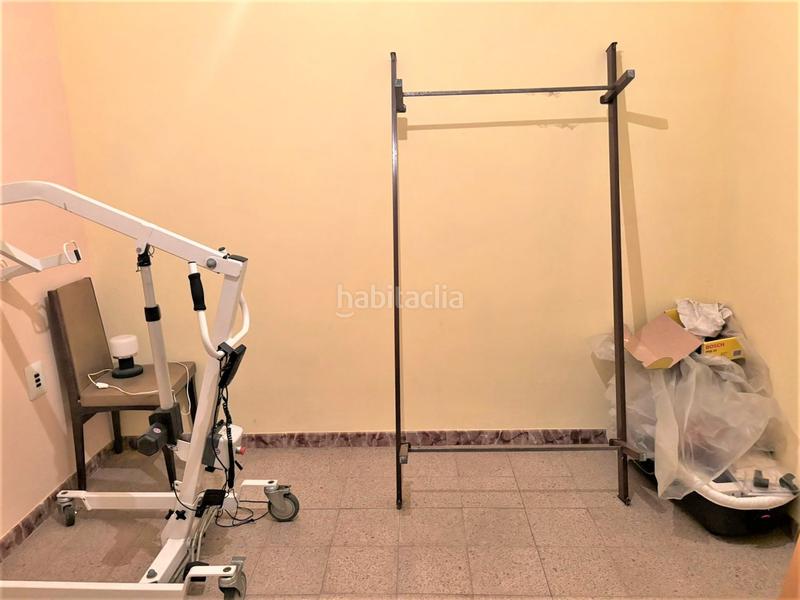 Foto 5f296d2b-9054-4770-b0f7-eb7231558a1a. Casa adossada amb calefacció aparcament a Zona Esportiva Terrassa
