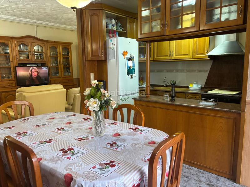 Foto fac35a62-9840-4dd6-bada-80774ff7bde1. Casa adossada amb calefacció a Can Palet Terrassa