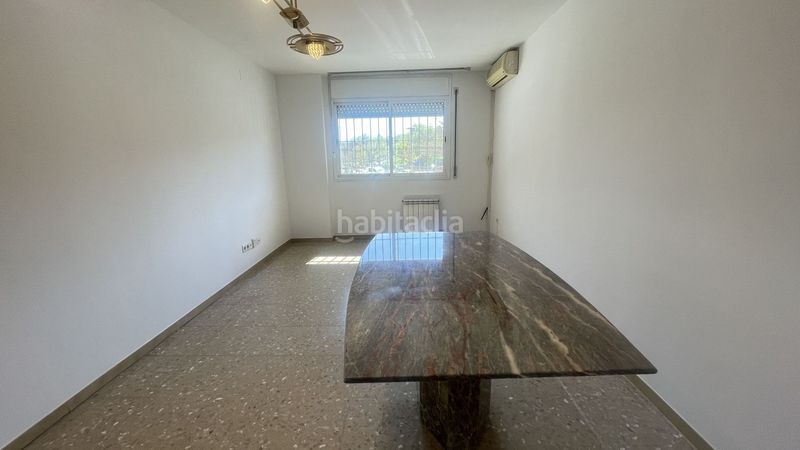 Foto 0eacd460-98c4-4e88-b448-b333307bb3a3. Planta baixa amb calefacció a La Cogullada Terrassa