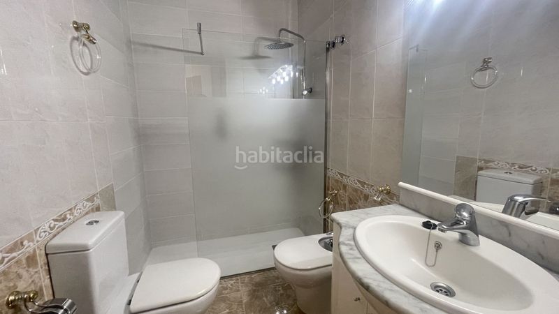Foto 98a80fbf-3038-4c06-9ee4-0e361242e1b4. Planta baixa amb calefacció a La Cogullada Terrassa
