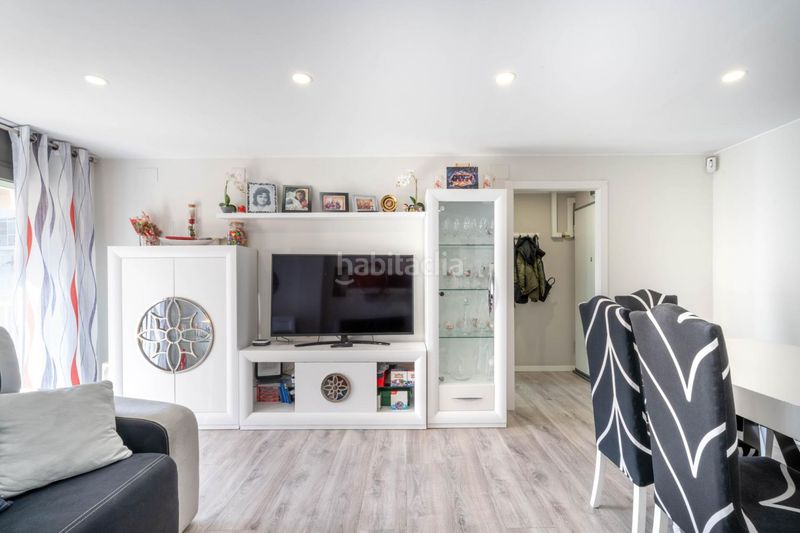 Foto 67703a98-4798-49bb-9579-fd4a9f2c1e92. Pis amb calefacció aparcament a Cementiri Vell Terrassa