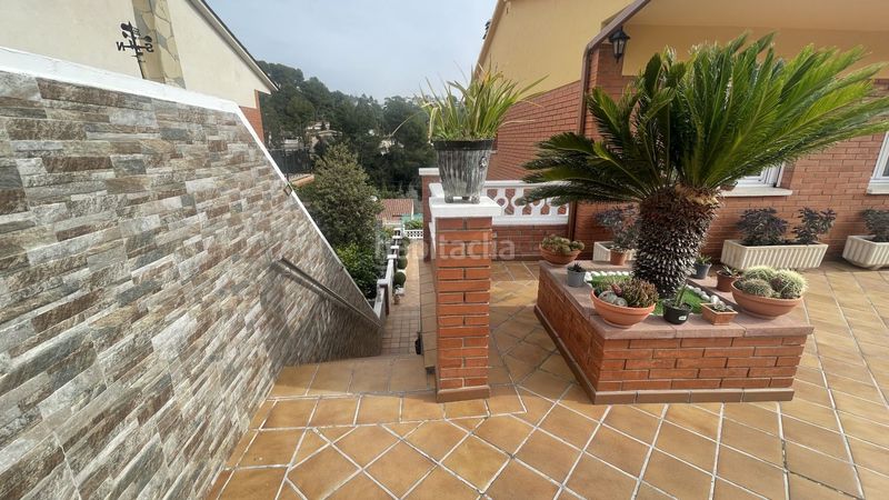 Foto 5ca9d700-fcde-494a-8530-0ea43f54d93b. Casa  en venta en castell nou, 4 dormitorios. en Rubí