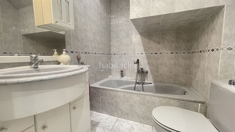 Foto 5d954f01-51c2-48d0-b4d3-e2bebacd5a87. Casa  en venta en castell nou, 4 dormitorios. en Rubí