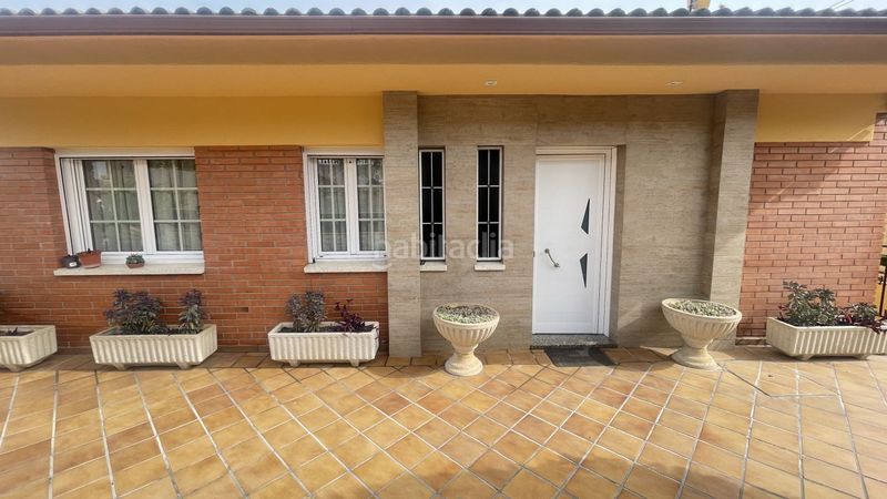 Foto 6426b829-5d1f-4cc7-acbf-d32d3fb706dd. Casa  en venta en castell nou, 4 dormitorios. en Rubí