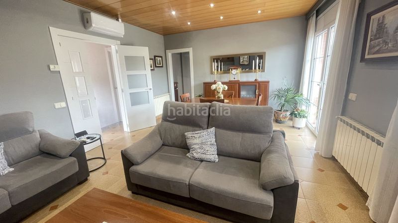 Foto 9e66ec8b-bcd0-4869-99e1-e7784f8b8ad5. Casa  en venta en castell nou, 4 dormitorios. en Rubí