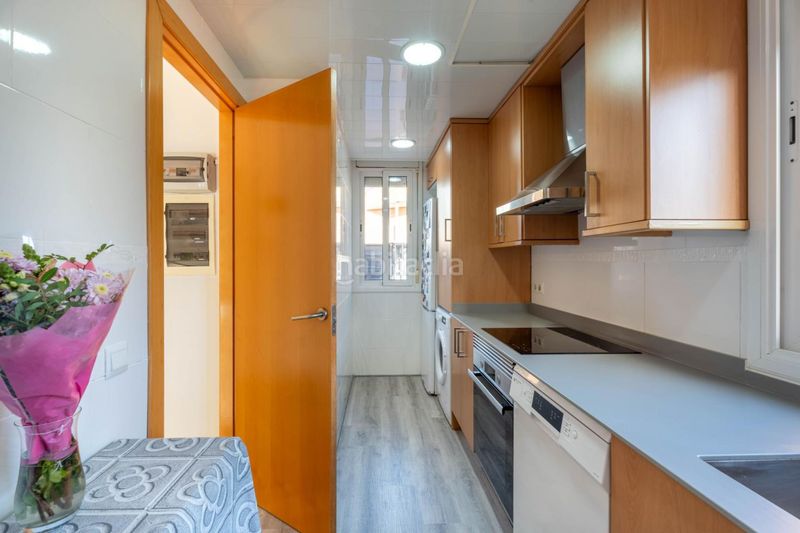 Foto 51a78e0f-93e5-4974-8d29-a8518dd97c18. Casa amb calefacció aparcament a Can Palet de Vista Alegre Terrassa
