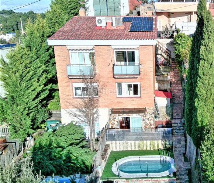 Foto a74ef04e-2ec1-4bac-a9be-a4e40d75d458. Casa amb calefacció aparcament a Can Palet de Vista Alegre Terrassa