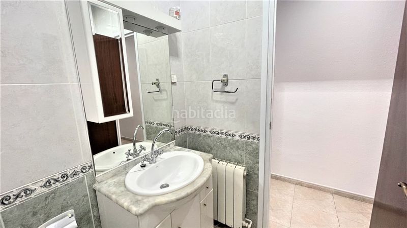 Foto 020b3b46-72db-4582-b374-d5404b4bb15d. Casa adossada amb calefacció aparcament a Zona Esportiva Terrassa