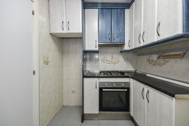 Foto f98cf941-e8f4-4783-b82a-d502567600d5. Pis a San Pere Terrassa