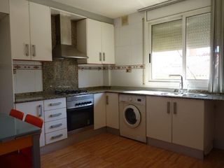 Pis  Calle concepcion arenal. Piso en venta en can palet, 2 dormitorios.
