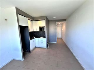 Pis  Paseo del vint-i-dos de juliol. Piso en venta en ca nanglada, 1 dormitorio.