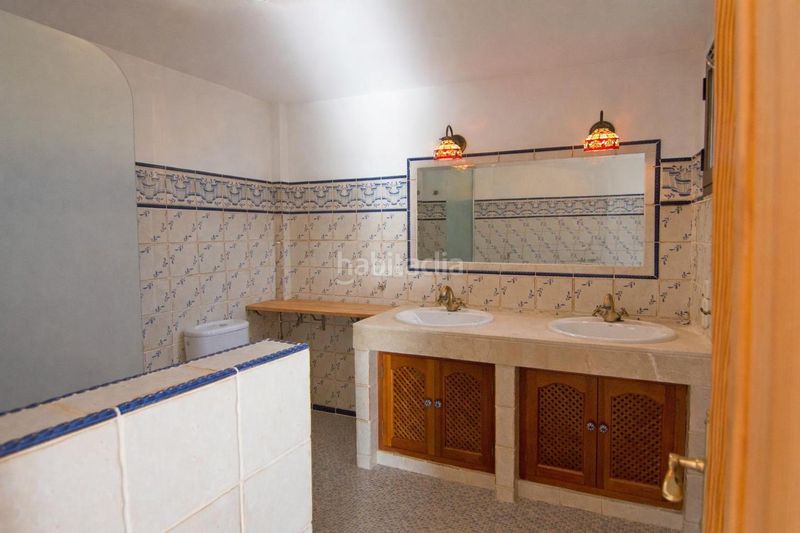 Foto a64740b7-4555-45f9-8ac1-82cba9b6fb54. Casa amb calefacció aparcament a Martín Miguel Sanlúcar de Barrameda