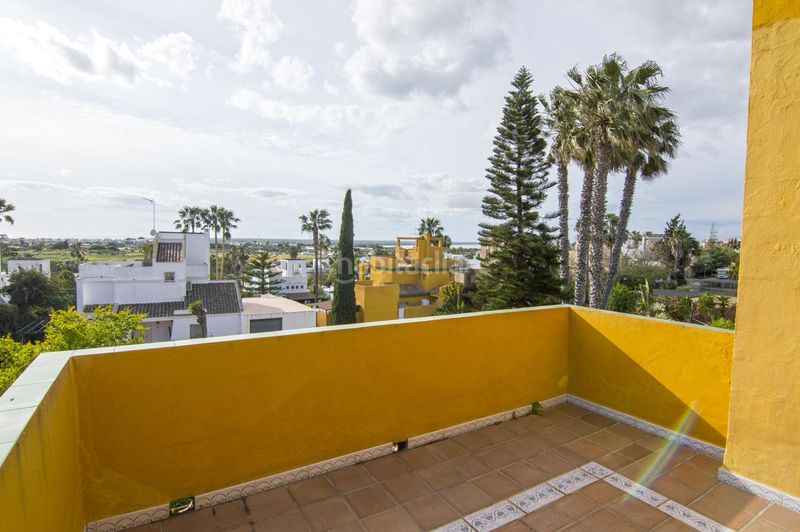 Foto c5a6703d-6227-48ba-bf56-089442ba8231. Casa amb calefacció aparcament a Martín Miguel Sanlúcar de Barrameda