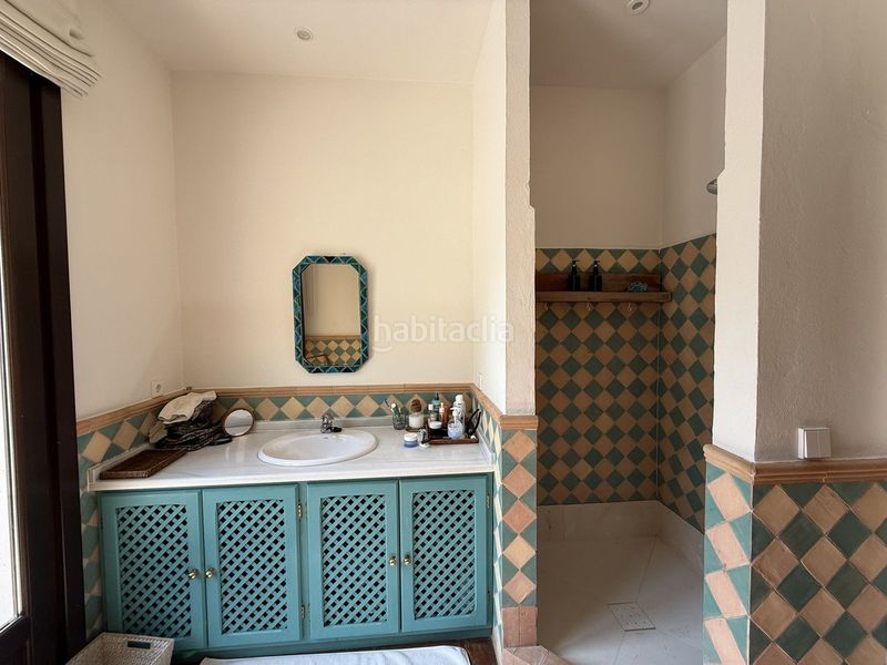 Foto 955f7b2c-4a06-4301-b3d9-bf71823b981a. Xalet amb piscina a Sotogrande alto Sotogrande