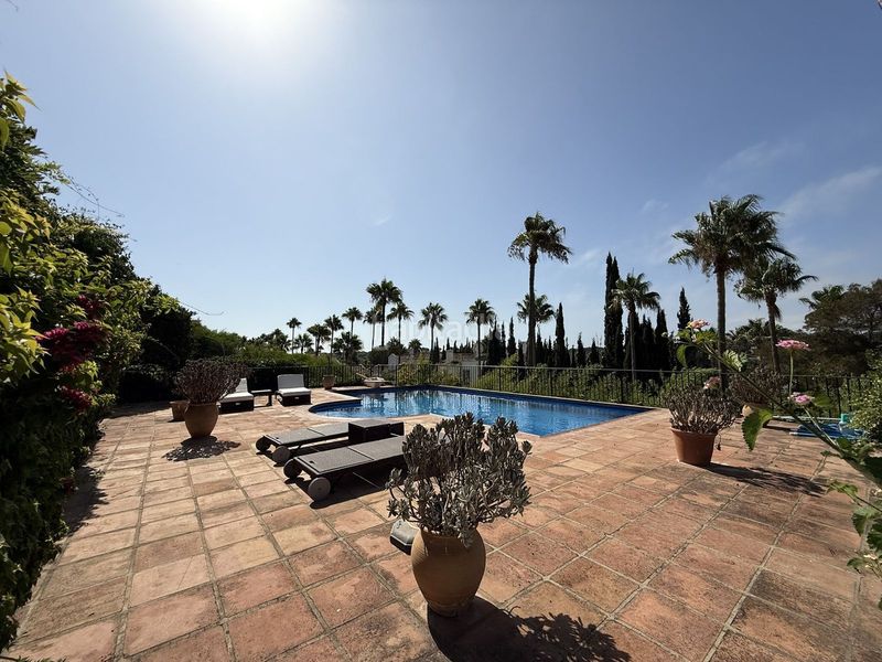 Foto a7782db1-bed0-4640-9289-6c22c5799cd8. Xalet amb piscina a Sotogrande alto Sotogrande