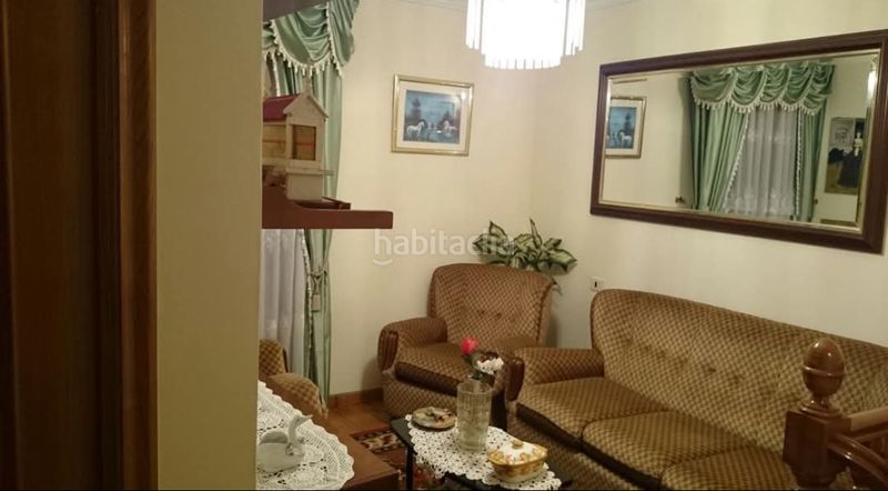 Foto 6c77b6a7-2b7e-45cf-a165-64f779d14a16. Casa amb aparcament a Carballedo