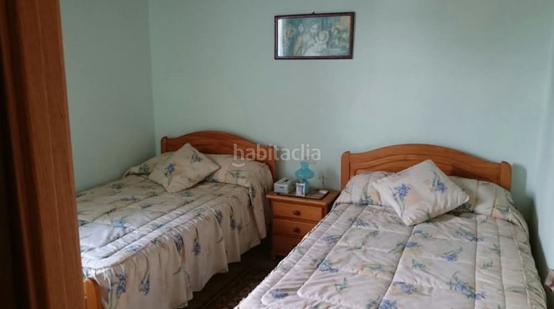 Foto b8993430-7339-4a56-94ca-a0392b31771b. Casa amb aparcament a Carballedo