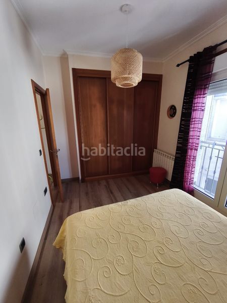 Foto f17e98a1-e17e-4527-8350-c7a475226e4c. Àtic amb aparcament a Illa de Arousa (A)