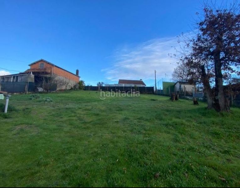 Foto fd0ce78a-b6db-48fb-a21e-83e37d4450be. Casa amb aparcament a Amoeiro