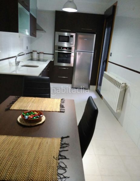 Foto 4e06ed63-b3e0-4b30-a013-16c59fc46e5d. Pis amb aparcament a Cambados