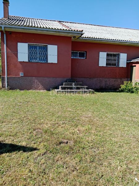 Foto ec454b31-82dc-4f89-b2ae-00b3c519c4aa. Casa amb aparcament a Rois