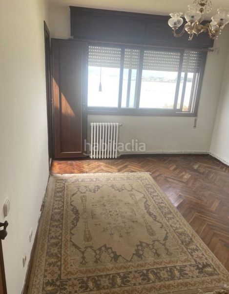 Foto 753a7d97-bf61-43c2-8fdf-ca4964e03965. Casa amb aparcament a Navia Vigo