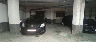 Parking coche en Avenida da Hispanidade