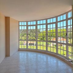 Appartamento  Travesía rúa nueva 20. Piso semireformado en el centro de agolada