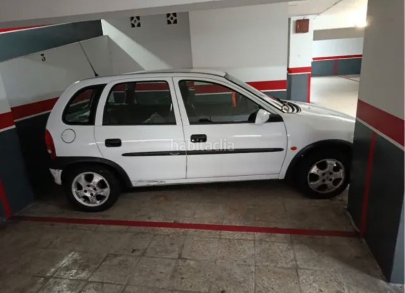 Foto 11fbb824-2162-42b9-81e6-084070b1c201. Aparcament cotxe a Camelias - Pi y Margall Vigo