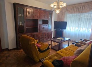 Rent Flat  Avenida do fragoso. Piso para estudiantes en vigo