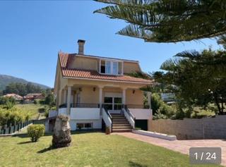 Xalet  Rúa xabreira. Casa en vilagarcia de arousa