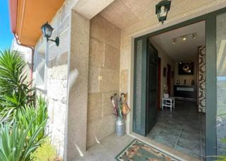 Maison jumelée à Mondariz - Balneario. Bonita casa pareada en mondariz balneario