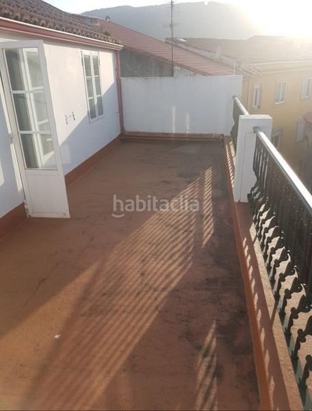 Foto e394be6d-b56a-4a38-994d-704ea3b98d99. Casa  adosada en Noia